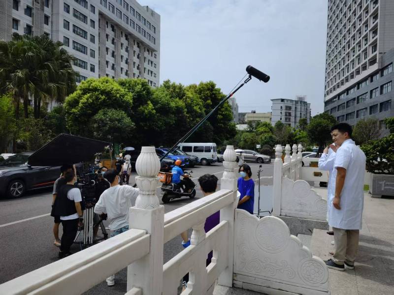 南海区广告片拍摄公司低成本实现高规格制作的诀窍